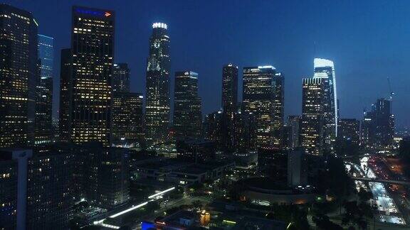 洛杉矶市中心空中之夜
