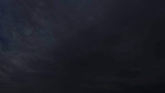 夜间有雷雨云和闪电4k间隔拍摄循环