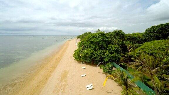空中美丽的巴厘岛海滩