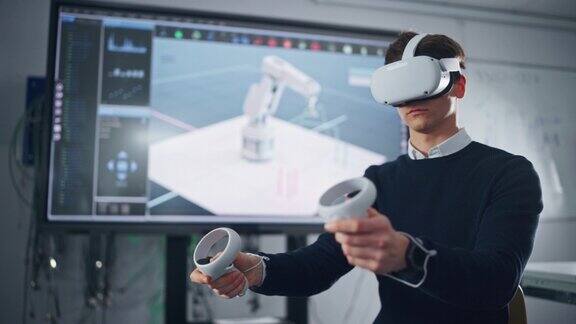 未来大学:白人男性工程师戴着虚拟现实耳机使用控制器远程移动机器人的手在特殊的应用程序机器人的行动显示在屏幕上