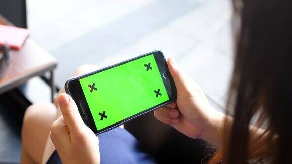 绿色屏幕手机-水平
