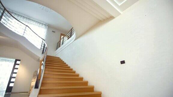 HD:豪宅的楼梯