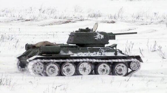俄罗斯T34坦克