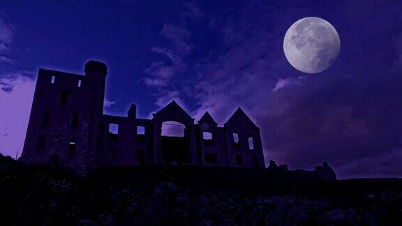 幽灵城堡与夜晚的月亮时光流逝