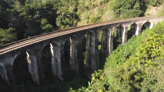 斯里兰卡殖民时期的铁路桥