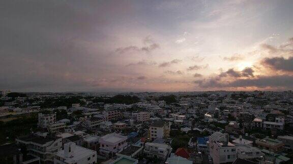 早晨的天空和城市