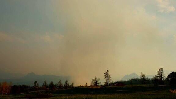 高清视频烟科罗拉多州森林火灾时间推移