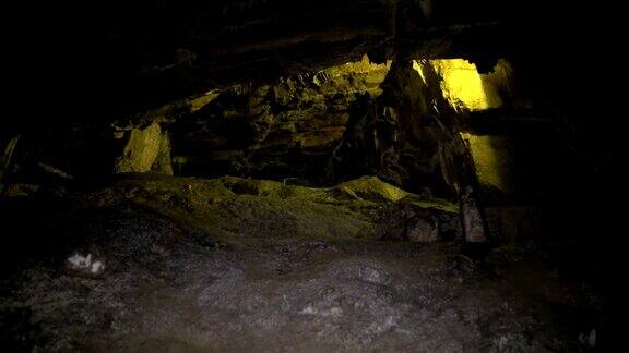 深地下洞穴洞穴