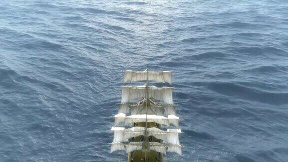 海上的旧船