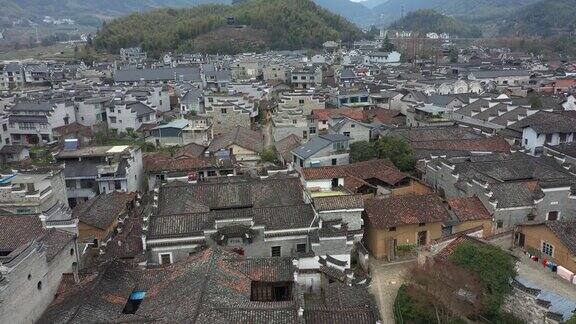 鸟瞰浙江省衢州市的村庄
