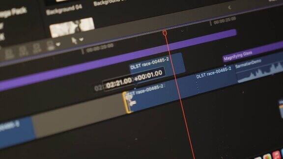 在后期制作中使用素材编辑视频视频编辑软件界面专业的视频后期制作在电脑上工作的视频编辑
