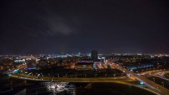 夜光明斯克城市景观交通道路建设屋顶全景4k时间推移白俄罗斯