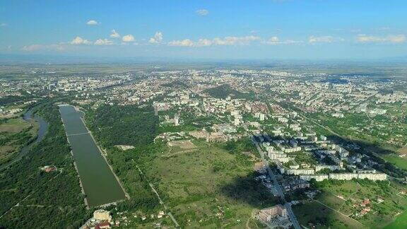 无人机向保加利亚普罗夫迪夫市超宽航拍