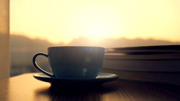 与书一起喝咖啡