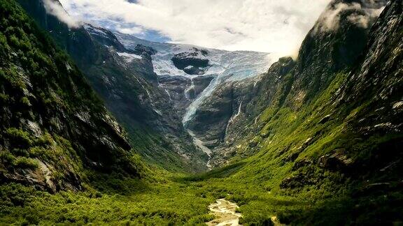美丽的大自然挪威肯达尔斯布林冰川