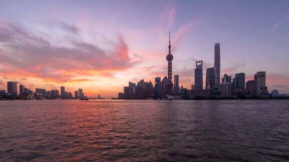 时光流逝上海外滩日出