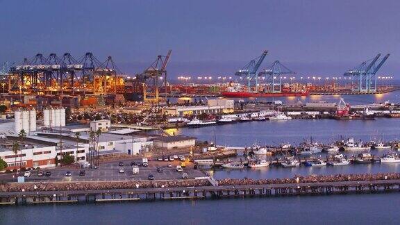 在洛杉矶港的船只和集装箱-无人机拍摄