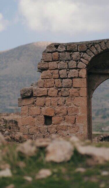 马尔丁被遗弃的村庄鬼村土耳其东南部萨乌尔镇附近被遗弃的叙利亚村庄KillitDereici被遗弃的历史石屋历史村庄房屋