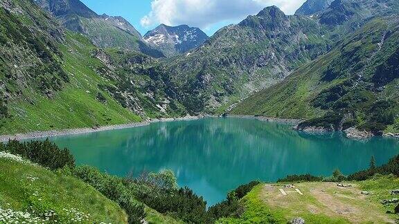 巴贝利诺湖是一个高山人工湖意大利阿尔卑斯山意大利