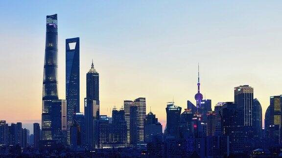 4K:中国上海陆家嘴金融区的摩天大楼