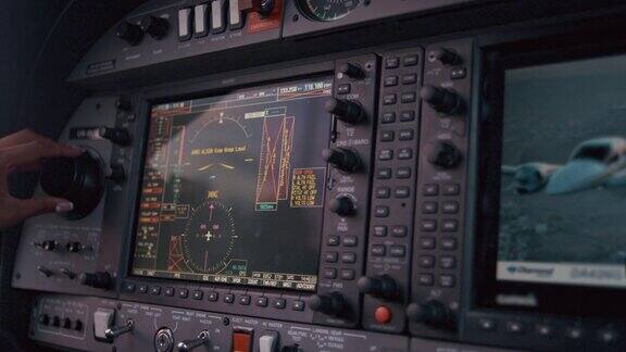飞机驾驶舱的导航面板控制面板的屏幕飞机导航