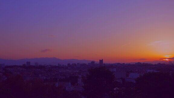 黄昏时分横滨郊区的景色