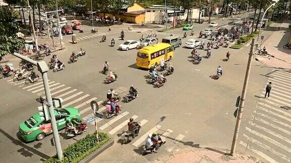 西贡疯狂的交通景象