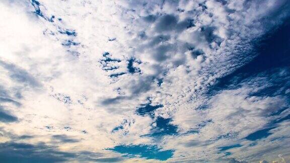 美丽的蓝天下午云彩景观时间流逝日落