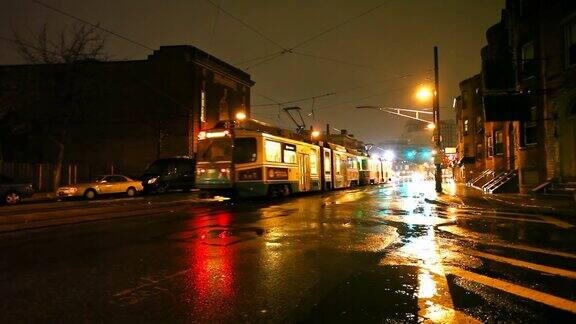 波士顿雨夜有轨电车