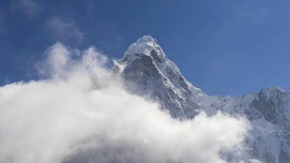 阿玛达巴尔峰喜马拉雅山脉的标志性山峰