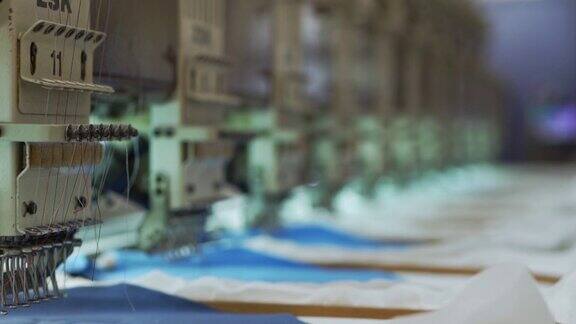 CNS绣花缝纫机加快生产线上的工作速度