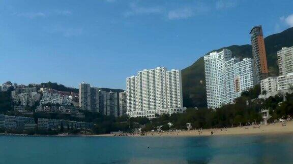 浅水湾泳滩是香港的旅游胜地