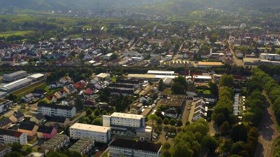 鸟瞰图城市周围Bühl在德国