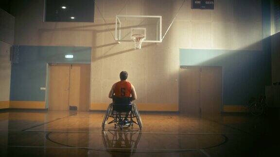 轮椅篮球:运球成功射门得分完美举手庆祝残疾优胜者快速移动的技巧