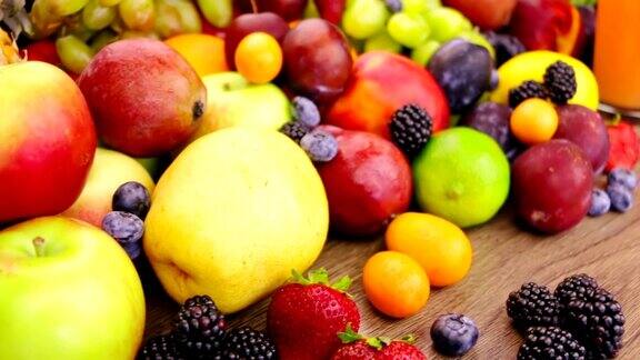 水果、浆果和果汁