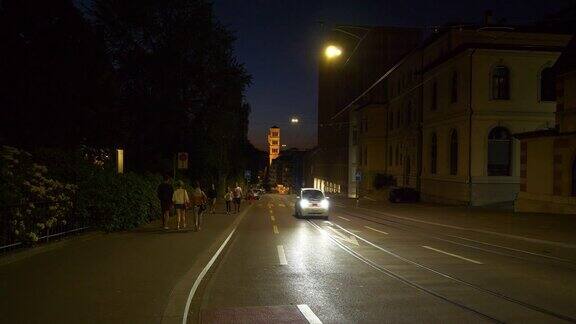 夜间苏黎世市中心交通街道全景4k瑞士