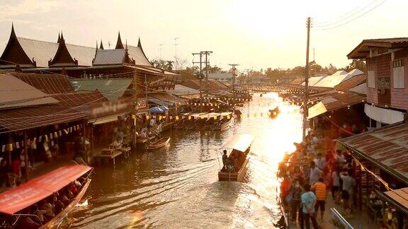 鸟瞰泰国曼谷水上市场