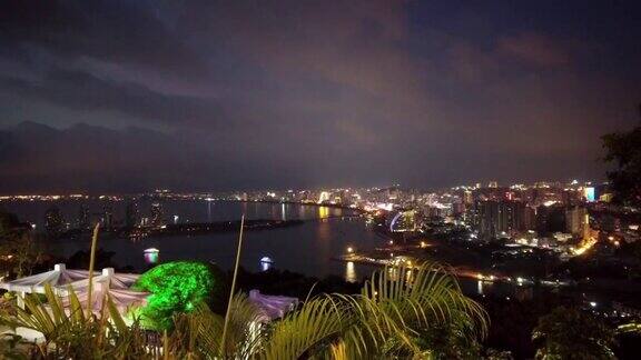 海南省三亚市的夜景