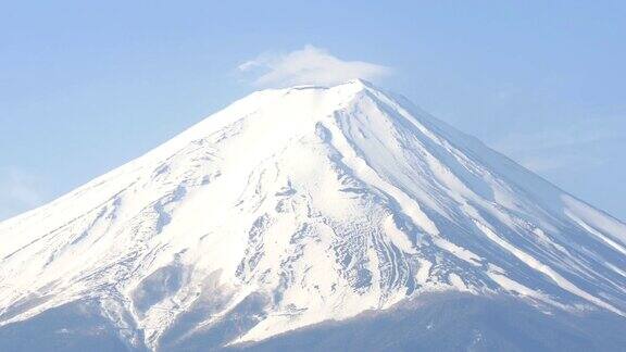富士山在川口町湖日本