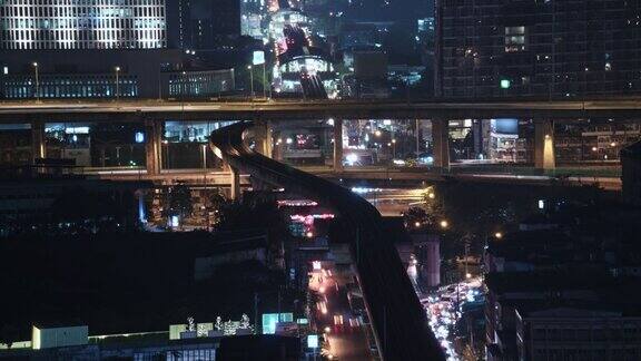 曼谷繁忙的高速公路夜景的时间流逝