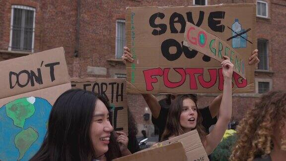 学生和年轻人抗议气候紧急情况