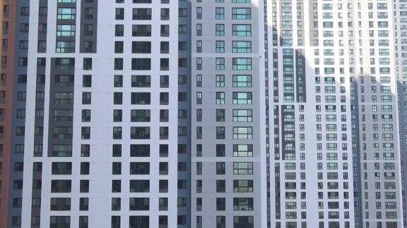 现代高层住宅综合体的特写城市几何