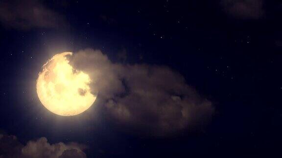 月亮和移动的云