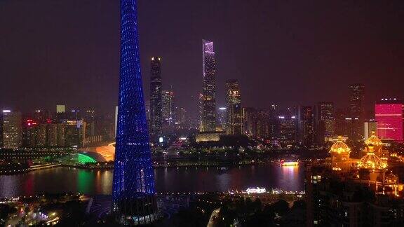 夜间照明广州市市中心著名塔空中全景4k中国