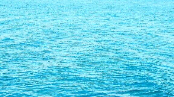 蔚蓝的海面