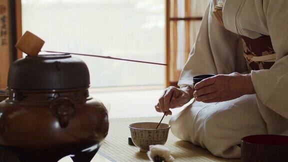 日本茶道主持人量粉