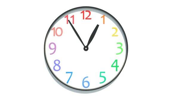 钟表的机芯是9:00到17:00