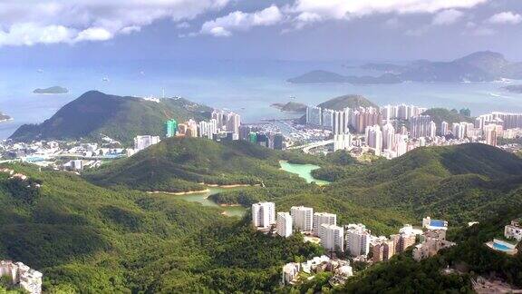 无人机拍摄香港郊野、香港仔郊野公园、港岛南部、晴天、夏日的壮观画面