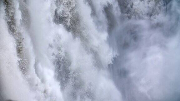 慢镜头:德帝福斯瀑布的落水