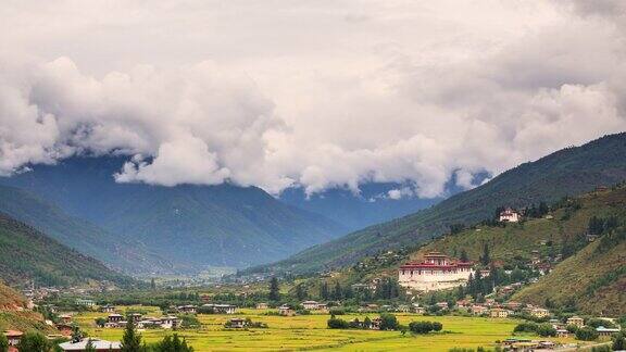 俯瞰不丹的帕罗城